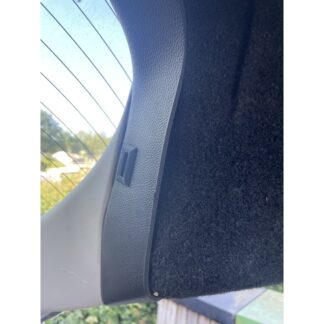 Opel İnsignia Hatchback Bagaj cam kapağı aparatı 4 adet Abs Baskı 00009