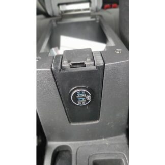 Jeep Compass 2015 Kolçak Arkası Usb Plastiği ABS Baskı 00057