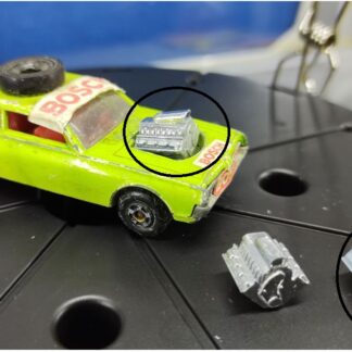 Mini Oyuncaklar için V8 Motoru süs 00386