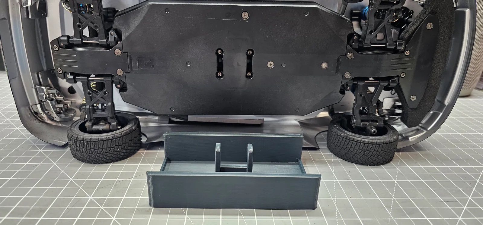 Tamiya XV02 Ralli Arabası Standı Pla Baskı 00457 - Görsel 3