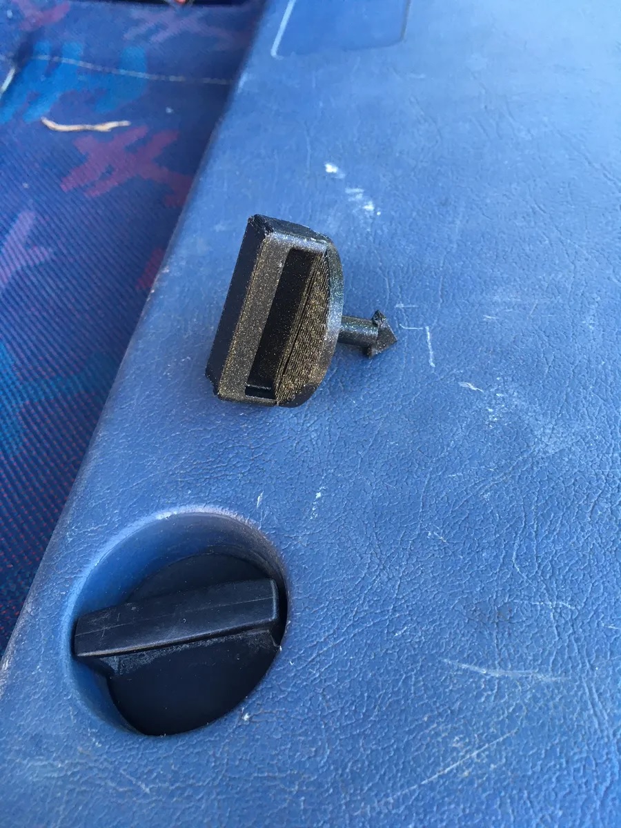 Mercedes Sprinter Ön Kapı Klipsi ABS Baskı 00477