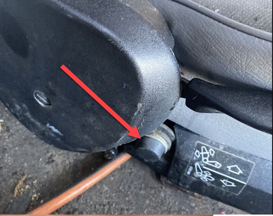 BMW E30 Emniyet Kemeri Kapağı 72 11 1 808 464 ABS Baskı 4 adet 00558