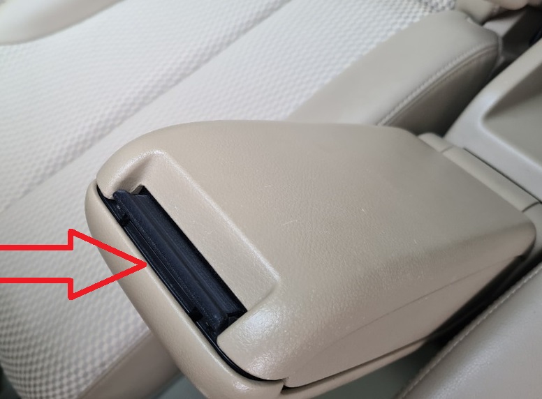 Nissan Tida 2009 Kolçak Düğmesi ABS Baskı 00571