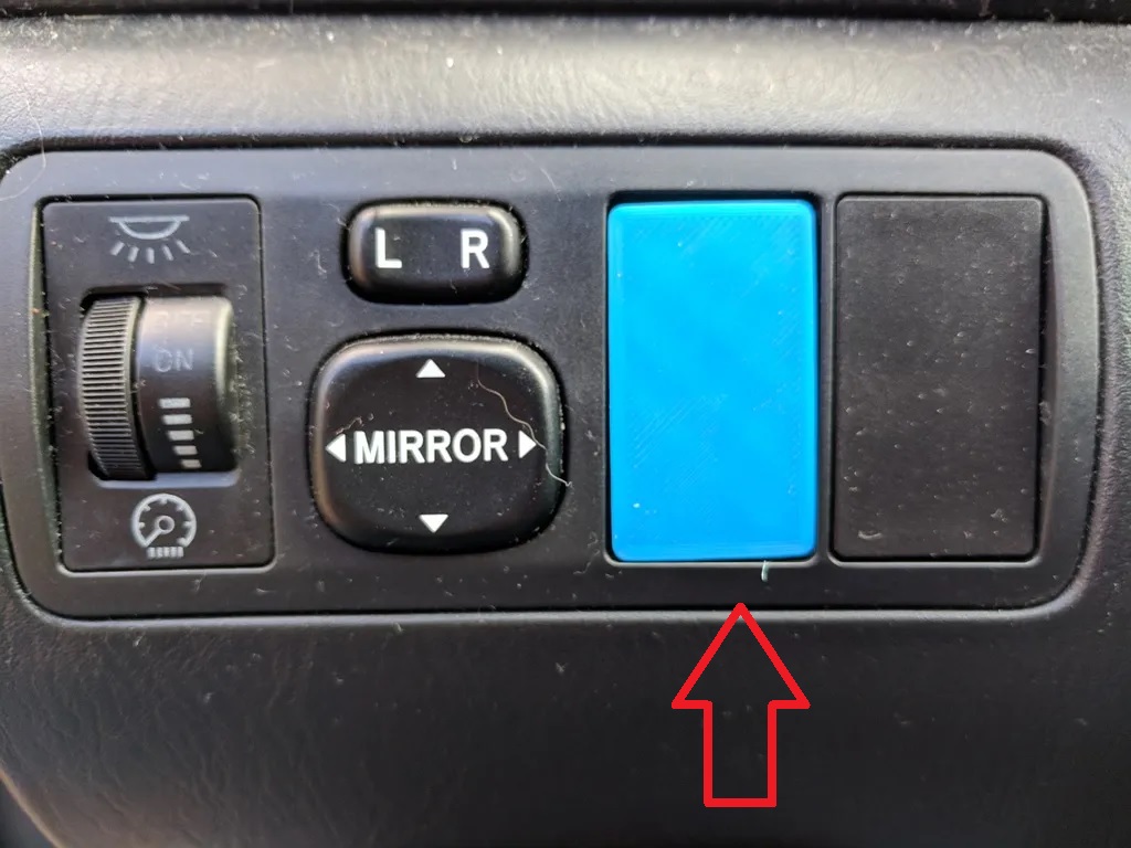 2003 Corolla Düğme Kapağı 2 Adet ABS Baskı 00575