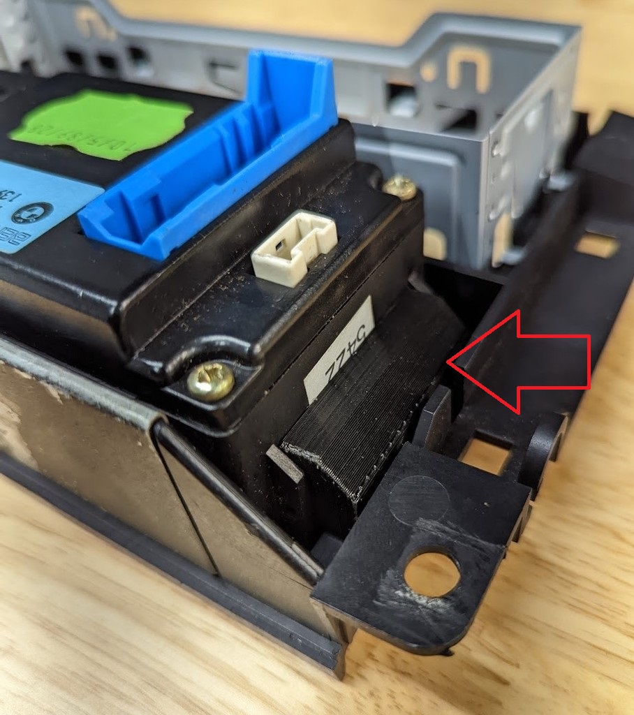 BMW E34 Klima Kontrol Paneli Sabitleme Klipsi ABS Baskı 2 Adet 00623