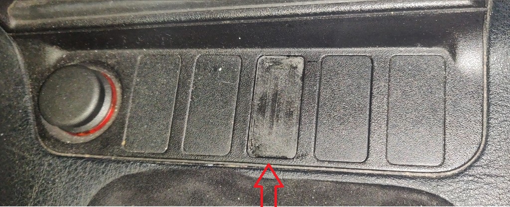 BMW E36 Orta Konsol Düğmesi Boş Kapak 4 Adet ABS Baskı 00630