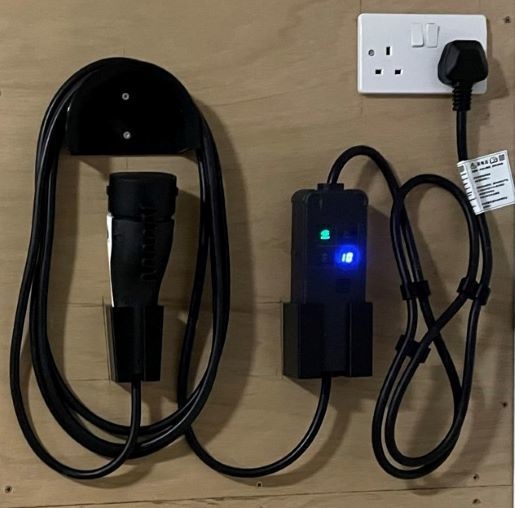 Hyundai Ioniq Şarj Cihazı Montaj Braketi ABS Baskı 3 Parça 00756