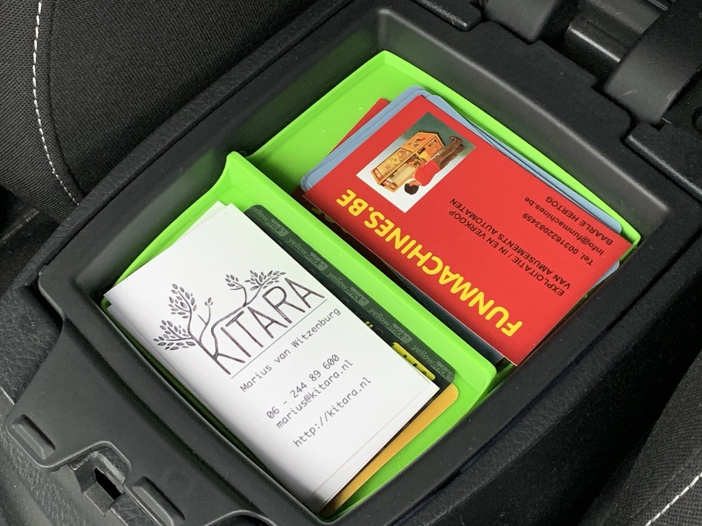 Toyota Auris Kolçak Tepsisi ABS Baskı 00776 - Görsel 2