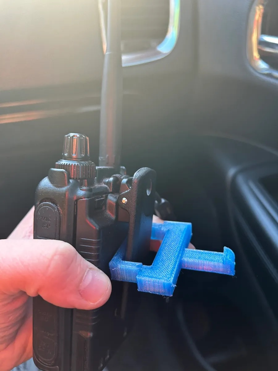 Araç İçi Telsiz Tutucu ABS Baskı 00463 - Görsel 2