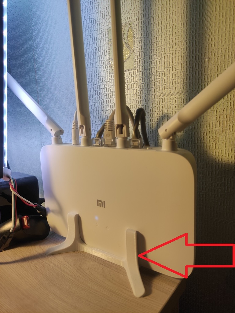 Mi Router 4A Masaüstü Standı PLA Baskı 01057