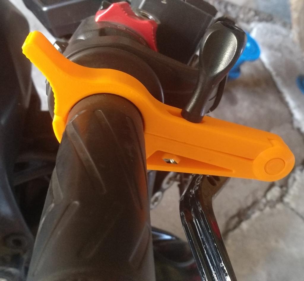 Motosiklet Gaz Kelebeği Kilidi ABS Baskı 01121