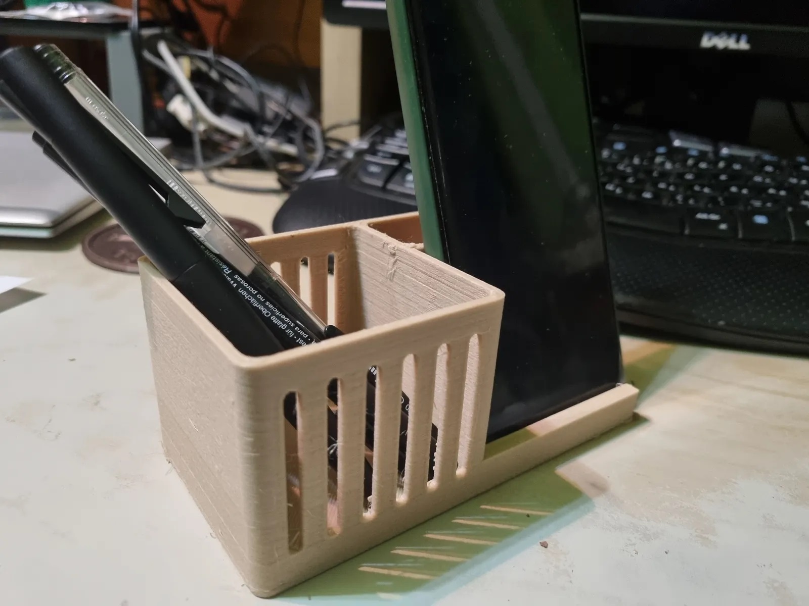 Kalem ve Telefon Tutucu Stand PLA Baskı 01162 - Görsel 2