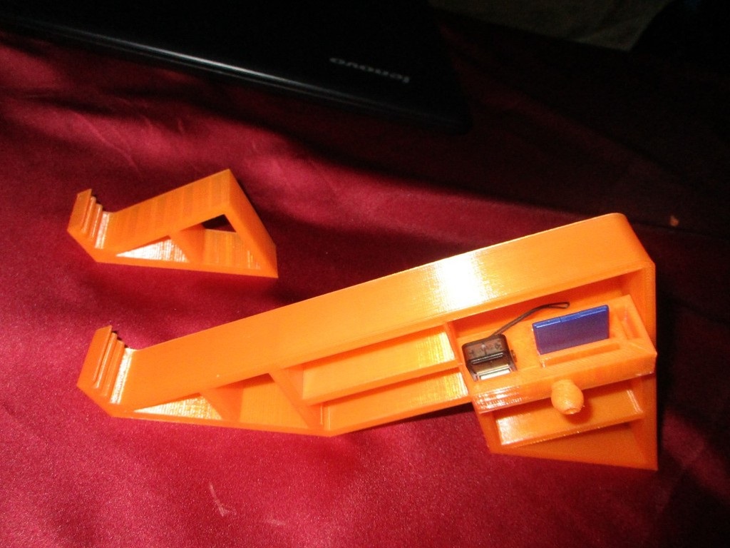 Özel Laptop Standı Çekmeceli ABS Baskı 01199