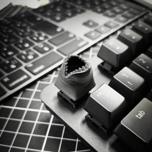 Mekanik Klavye Köpek Balığı Tuşu ABS Baskı 01208