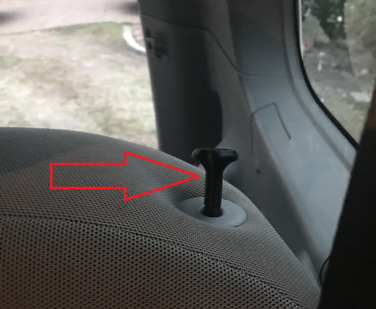 Nissan Leaf Arka Koltuk Düğmesi ABS Baskı 00850 - Görsel 3