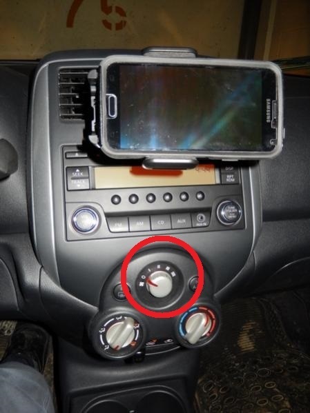 Nissan Micra Orta Üfleyici Düğmesi 3D ABS Baskı 00873