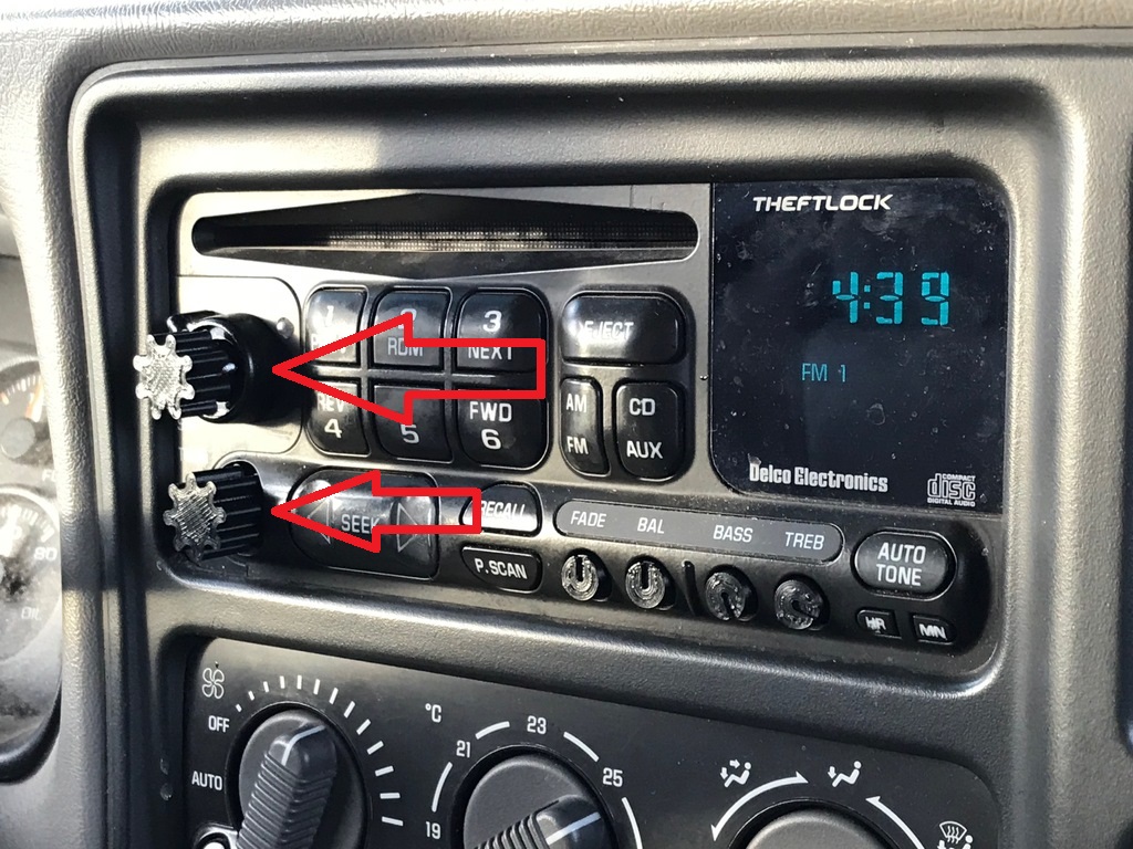 2001 Chevrolet Radyo Düğmesi ABS Baskı 2 Adet 00944