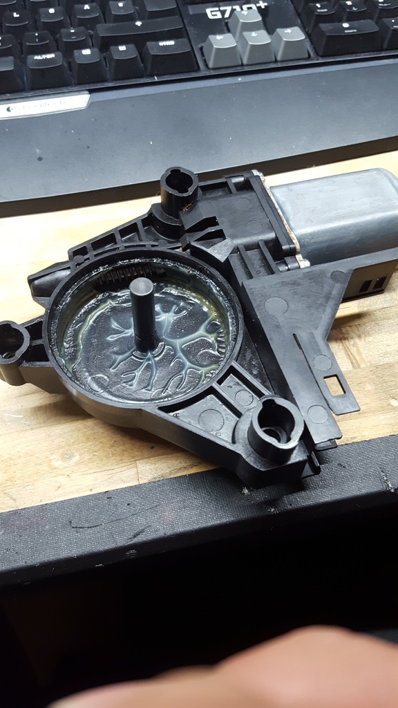 VW Golf 6 Cam Motoru Dişlisi ABS Baskı 01374 - Görsel 3