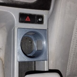 BMW 3 serisi Bardaklık ABS Baskı 01398