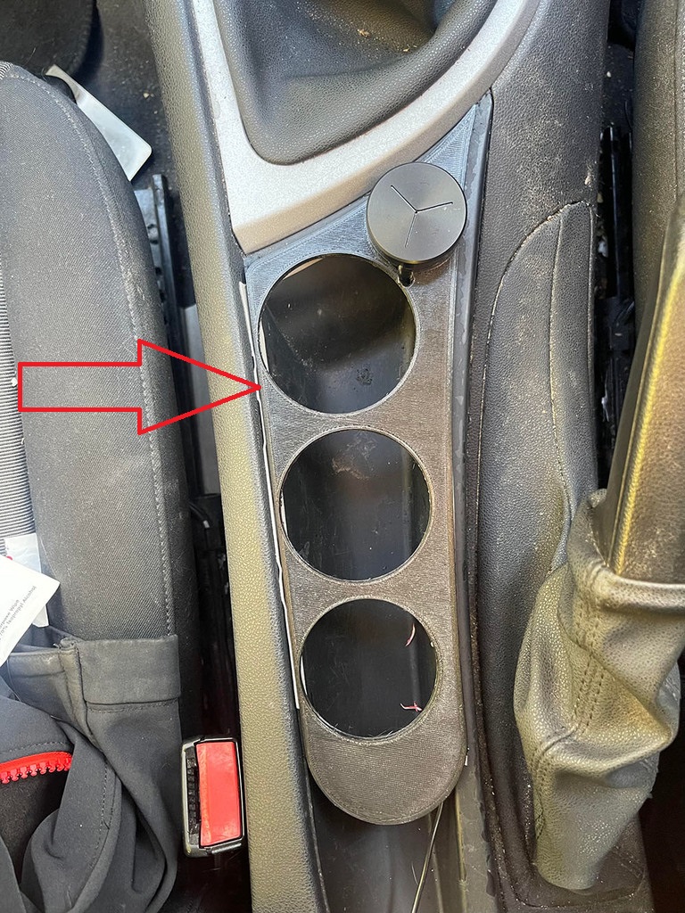 BMW 1 Serisi İçin Bardaklık ABS Baskı 01424