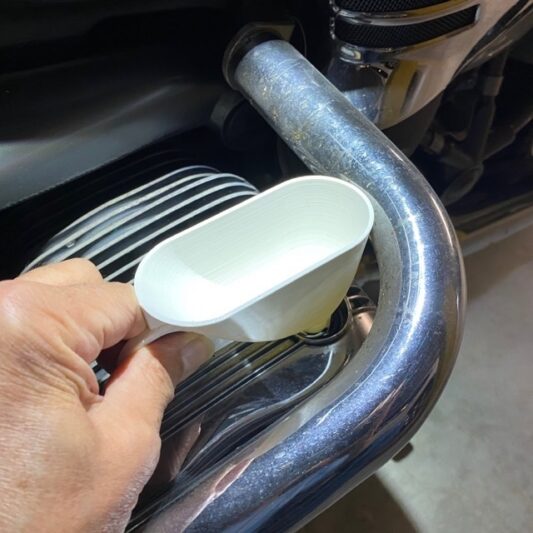 Bmw R850 / 1200 C İçin Yağ Hunisi PLA Baskı 01458