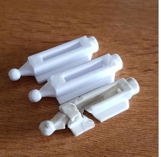 Clio 2 Sport 2001 ve Bmw E36 Uyumlu Ön Işık Braketleri 2 Adet ABS Baskı 01507