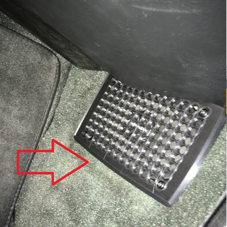 BMW E24 Ön Hoparlör Kapağı ABS Baskı 01513