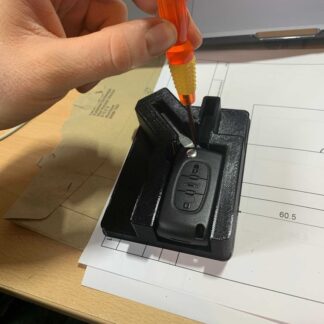 Araç Anahtarı Pini Çıkartma Braketi ABS Baskı 01567