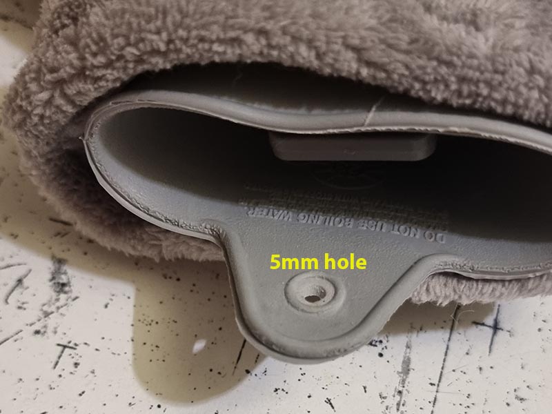 "Sıcak Su Şişenizi Güvende Tutan Yenilikçi Süspansiyon Kancası - Model 6896701" - Görsel 3