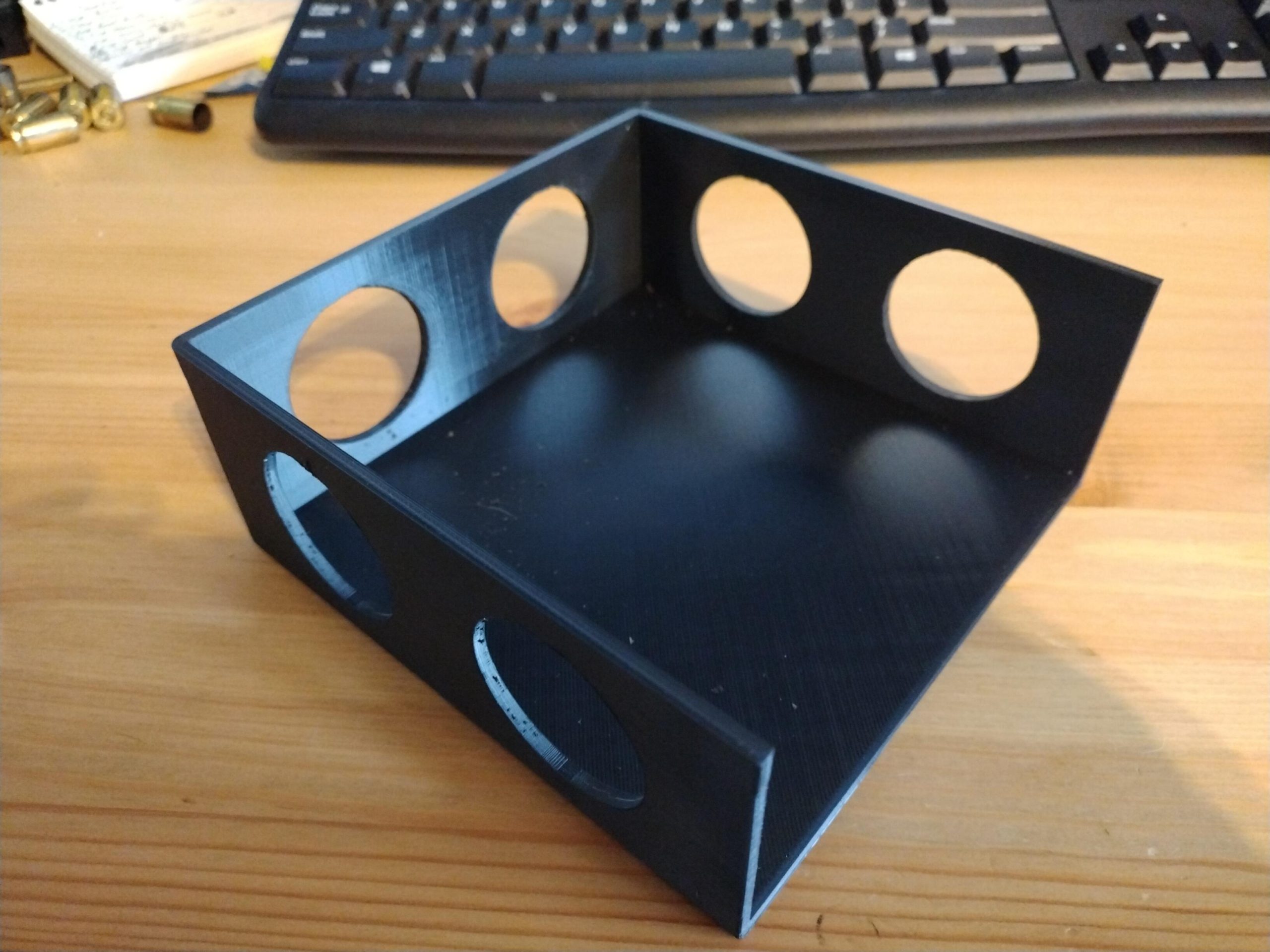 "Cephane Düzenleyici Üst Raf ve Depolama Sistemi - Model 6897987"