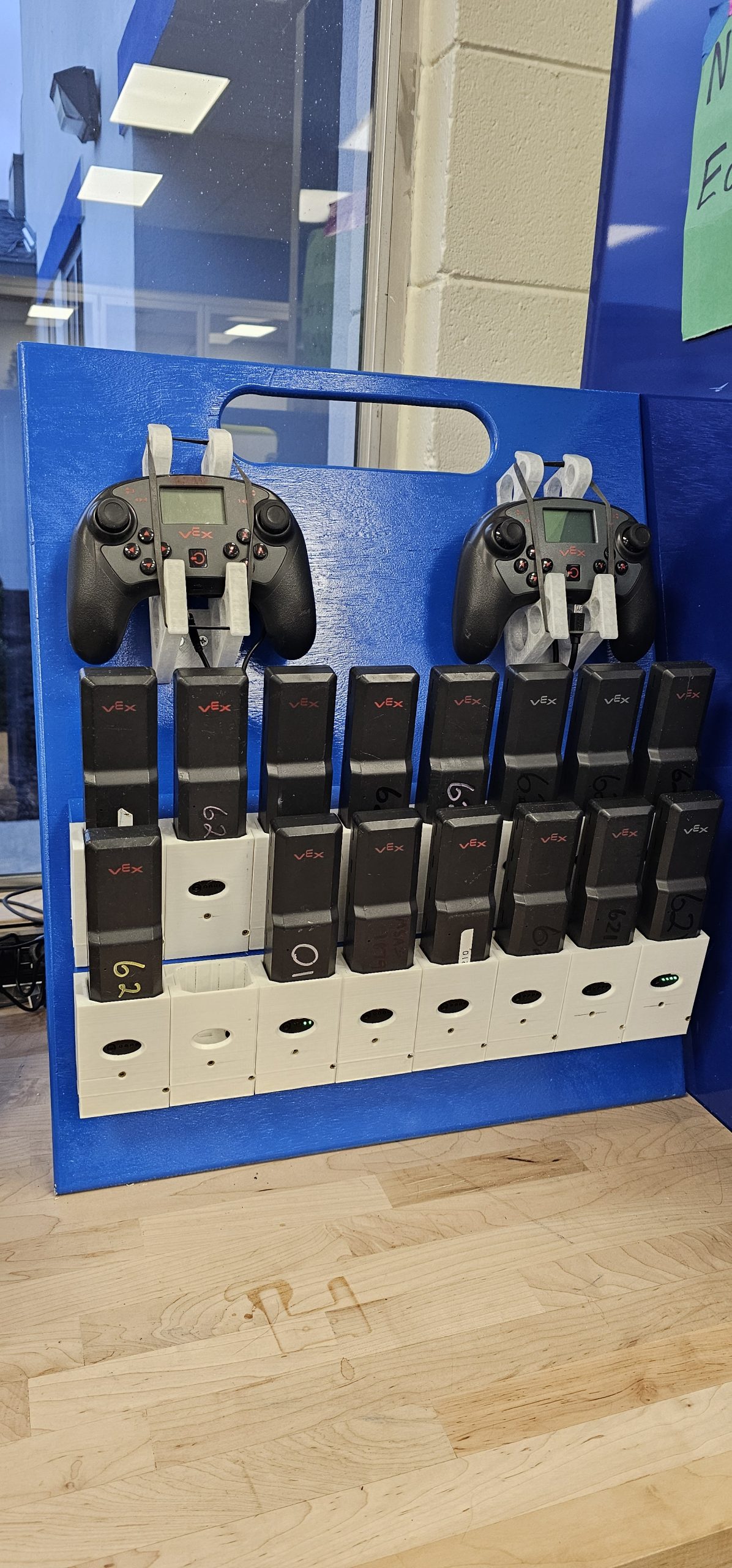 VEX V5 Denetleyici Beşiği - 6905958