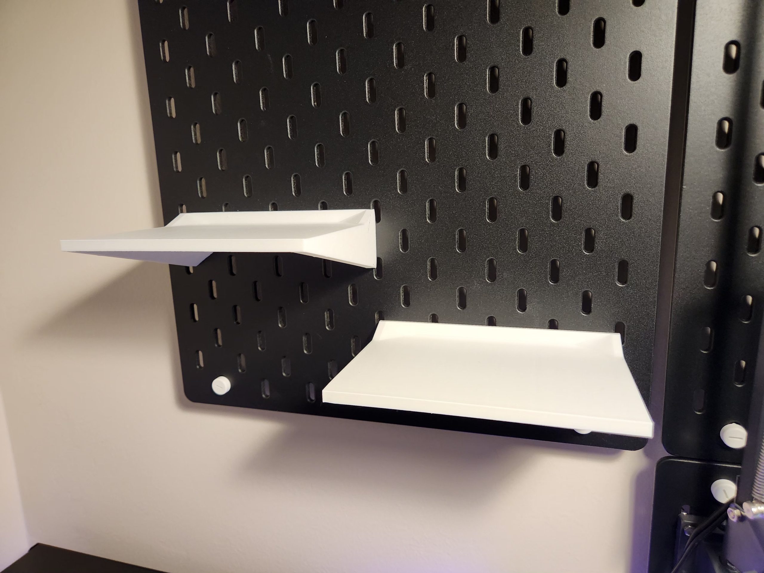 IKEA Skadis: Güçlü ve Şık Ekran Rafı ile Alanınızı Yenileyin! - Ürün Kodu: 6900373 - Görsel 2