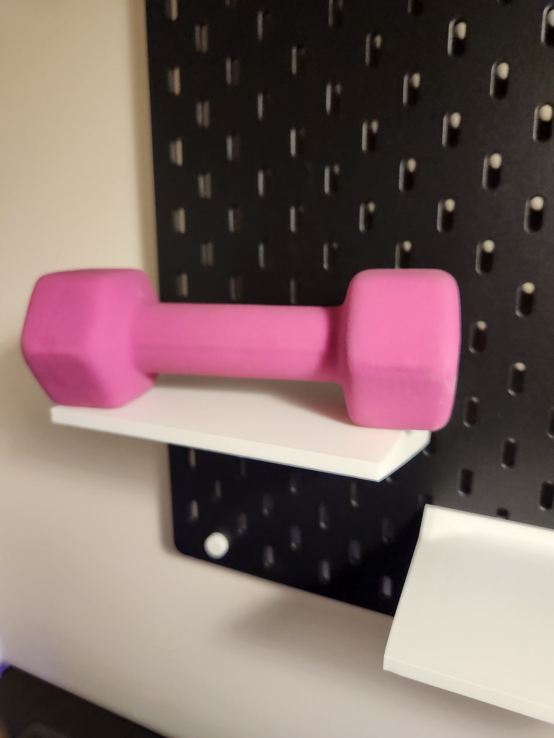 IKEA Skadis: Güçlü ve Şık Ekran Rafı ile Alanınızı Yenileyin! - Ürün Kodu: 6900373 - Görsel 3