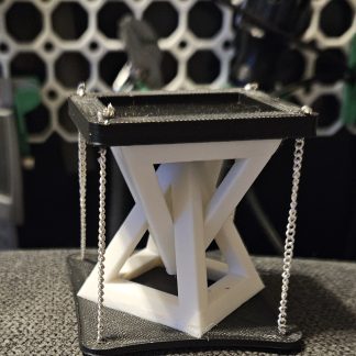 Işıldayan Tensegrity Piramitler – LightBase’a Özel Zarif Ayaklarla – 6899831