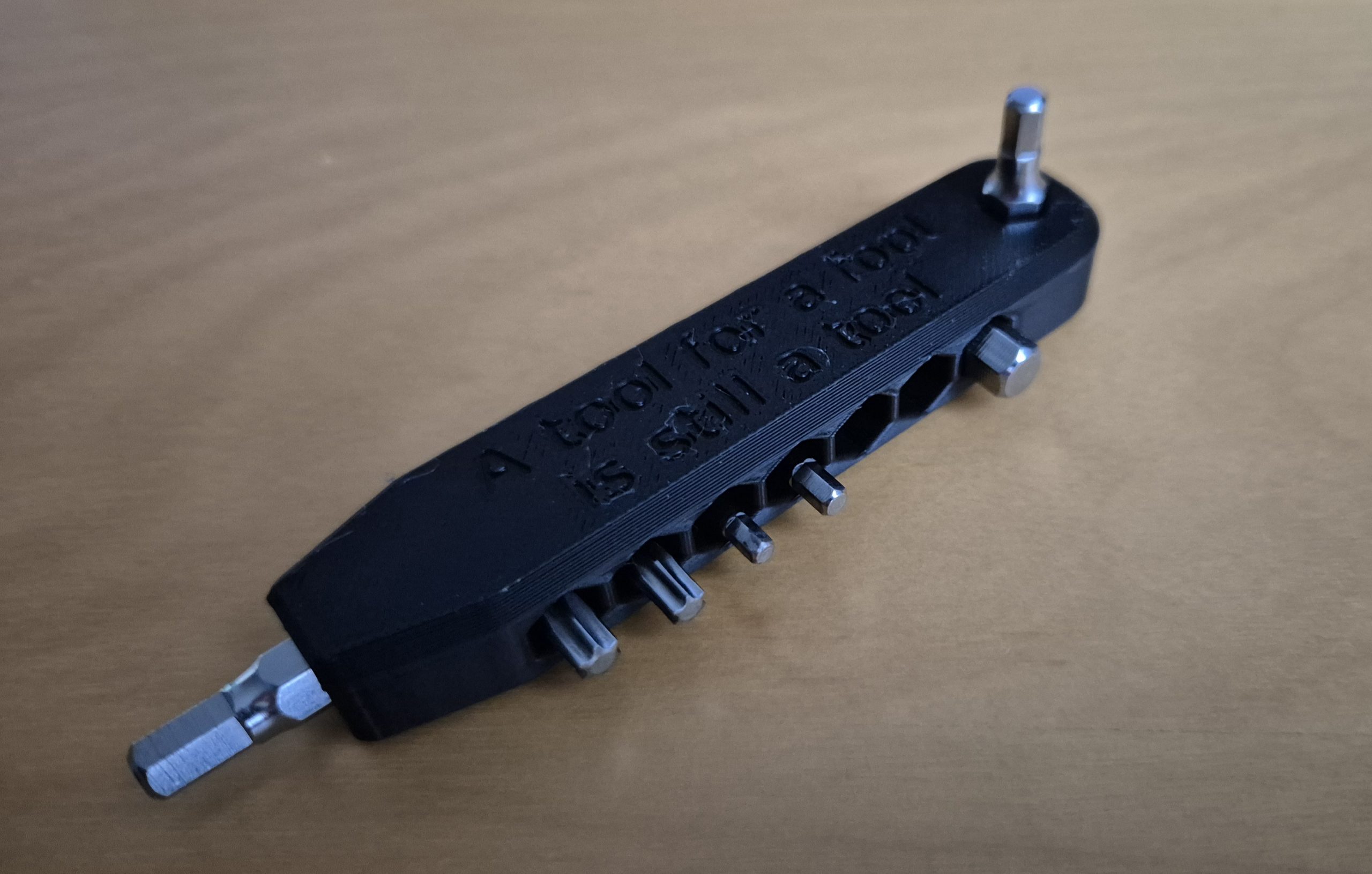 Küçük bit tutucu (bisiklet aracı olarak kullanılır) - 6906057