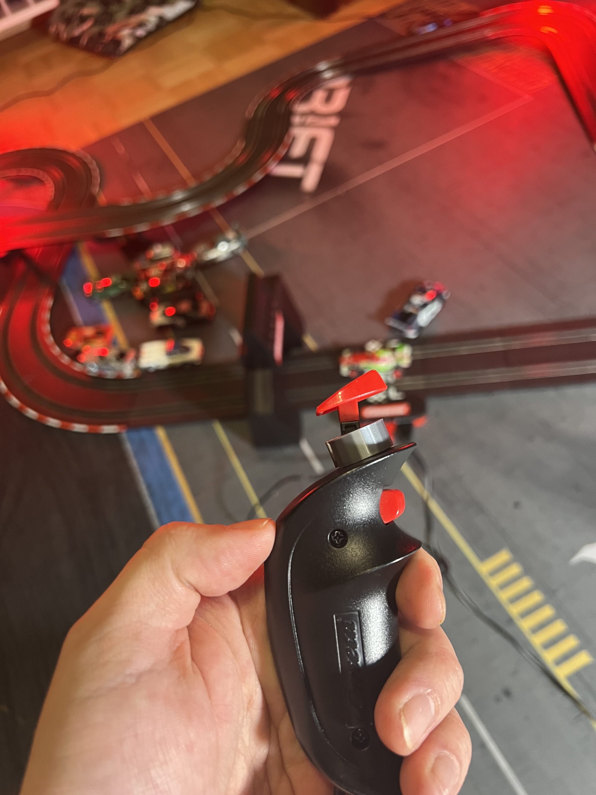 "Carrera Hız Tutkunları İçin Tasarlanmış Hız Kesici – Macera Dolu 6901598"