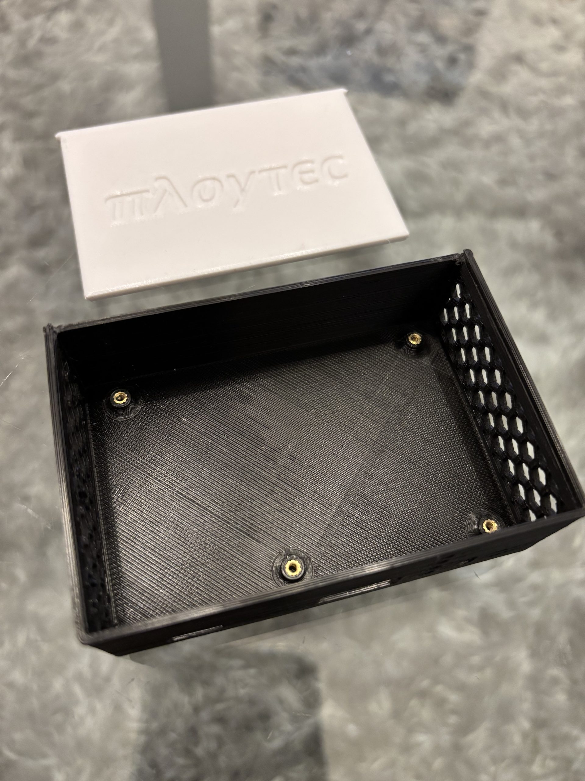 "Ploytec Revival Vaka - Yenilikçi Tasarım ile Koruma ve Şıklık!" - Görsel 3