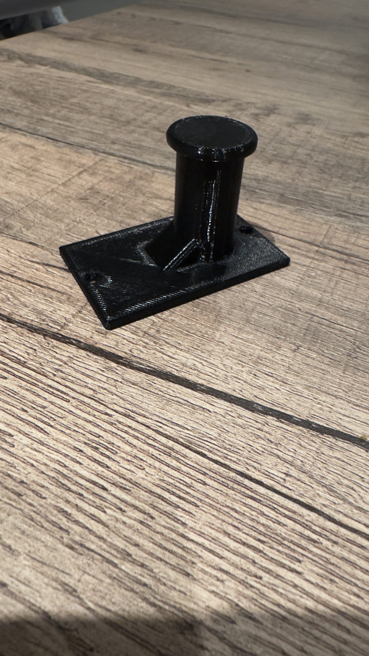 Sırt Çantası Kanca Tutucu - Görsel 2