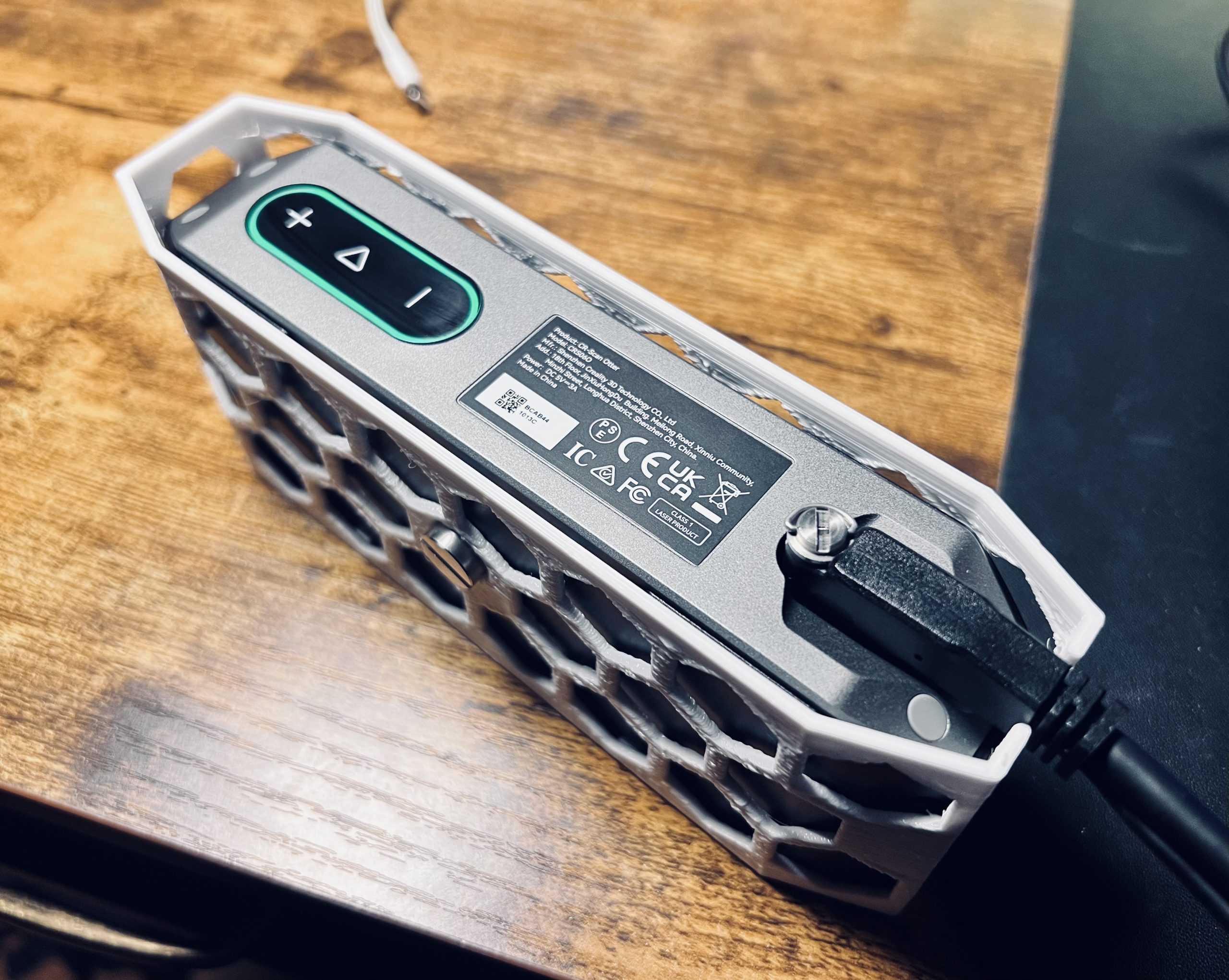 "CREALITY CR-SCAN Otter Kılıfı: Dayanıklılığın ve Şıklığın Buluşma Noktası - Model 6900731"