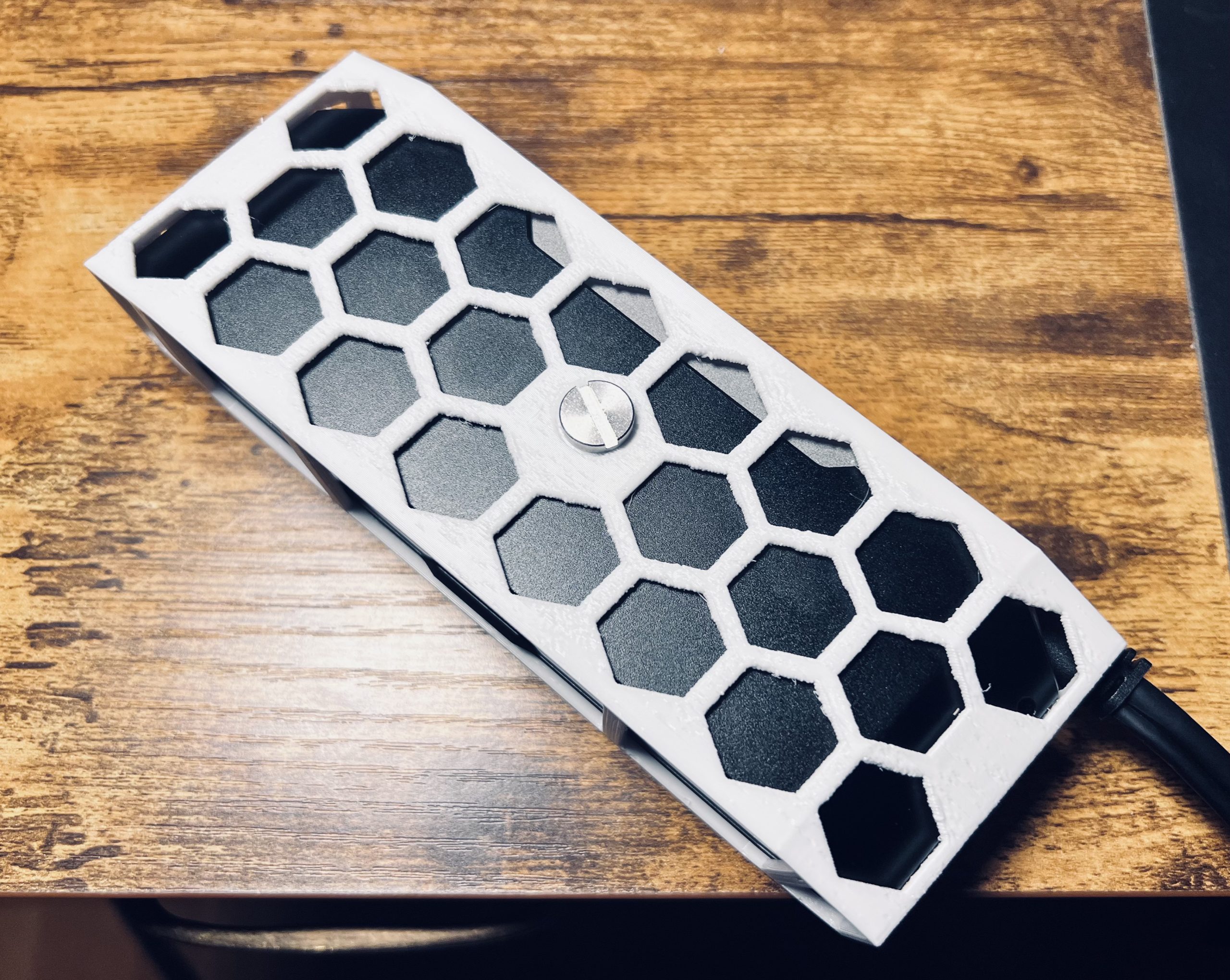 "CREALITY CR-SCAN Otter Kılıfı: Dayanıklılığın ve Şıklığın Buluşma Noktası - Model 6900731" - Görsel 2