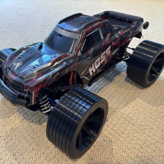 "Traxxas Hoss Sokak Tarzı Tekerlekler - 6900192: Performans ve Şıklığın Buluşma Noktası!"