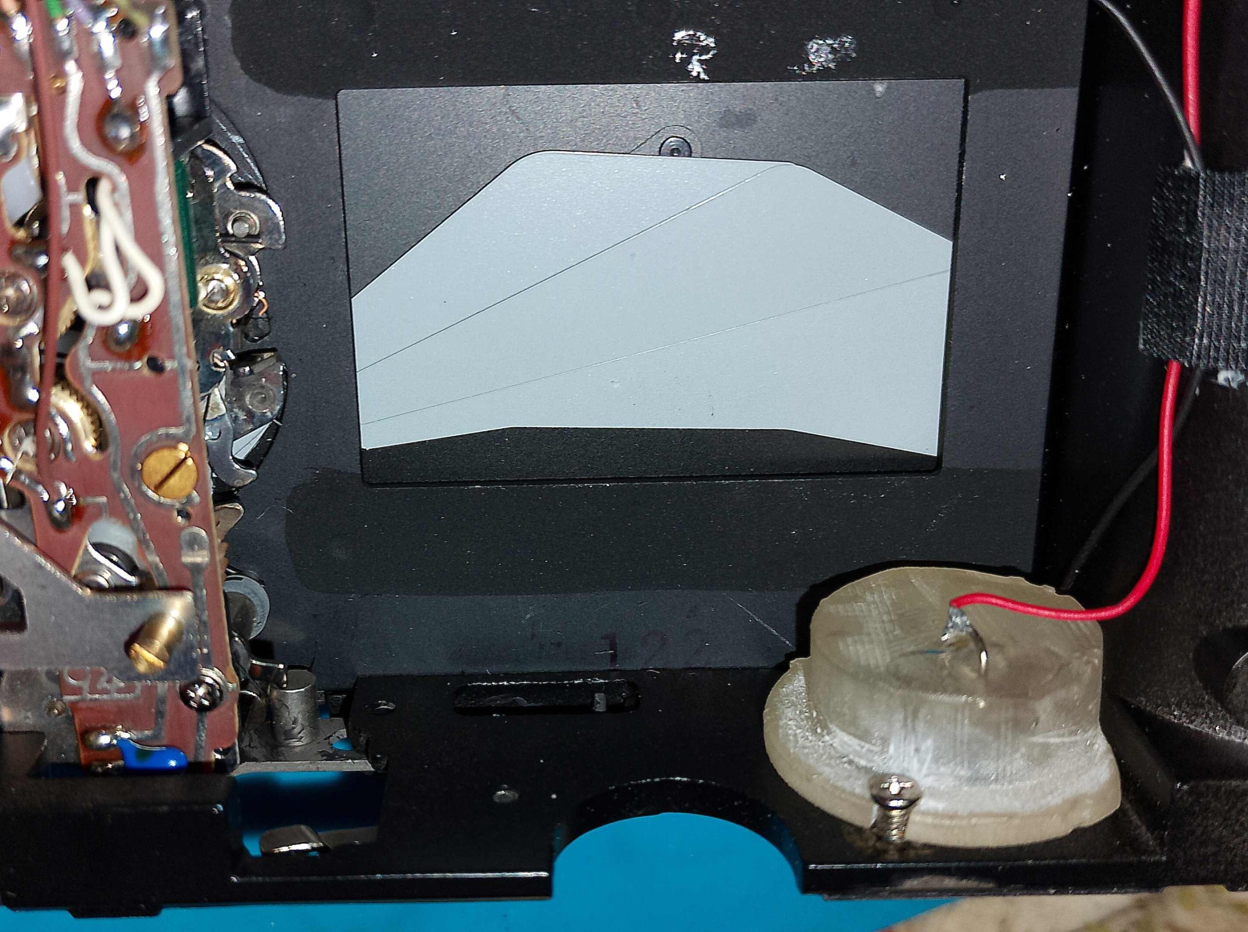 "Nikon'un İhtişamlı IV-A Modeli için Pil Bölmesi - Parça No: 6900756"