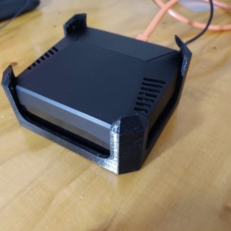 "Zarif Duvar Montajı: Argon One V3 NVME RPI5 - Yenilikçi Tasarım ve Üstün Performans!"