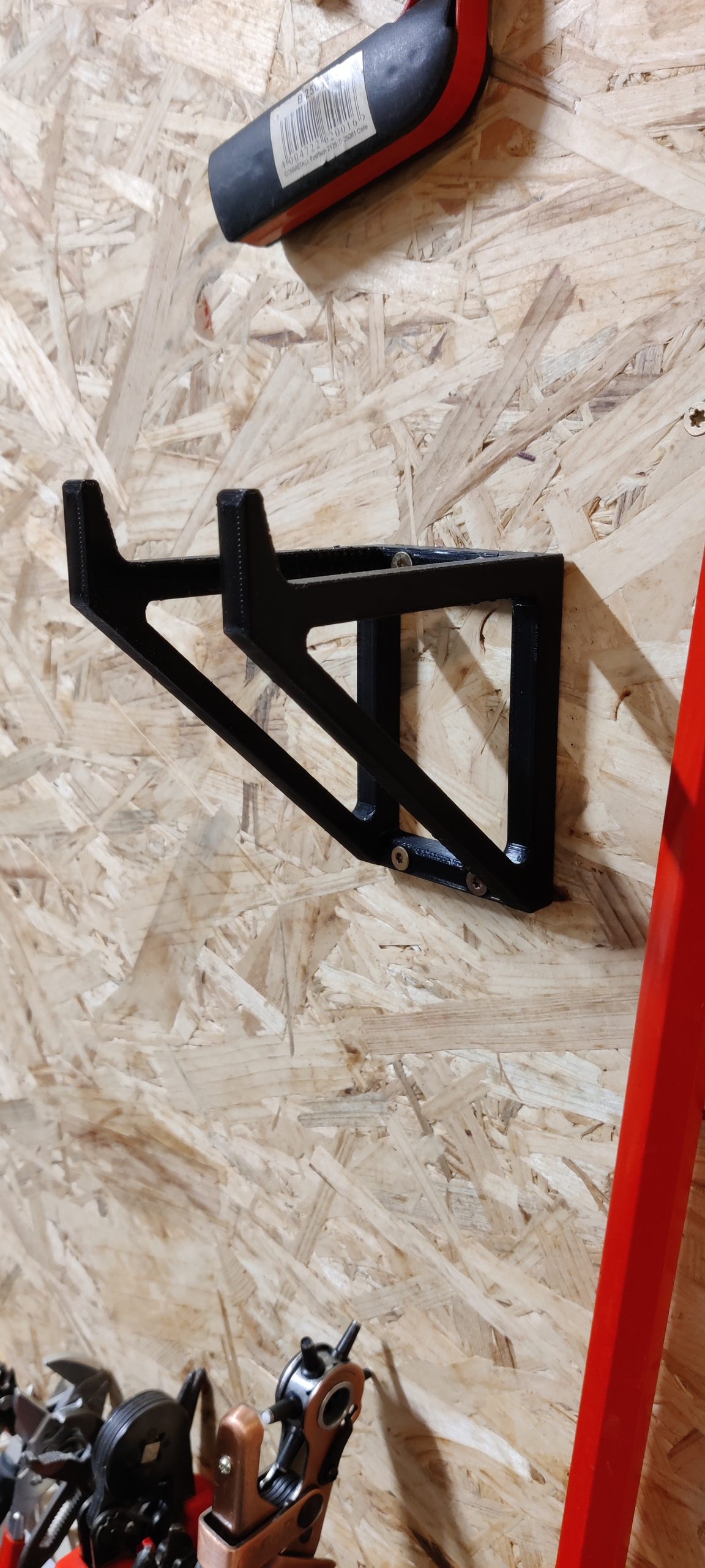 "Zarif Çekiç Düzeni: Çoklu Çekiçler İçin Pratik Duvar Montajı - 6896675" - Görsel 2