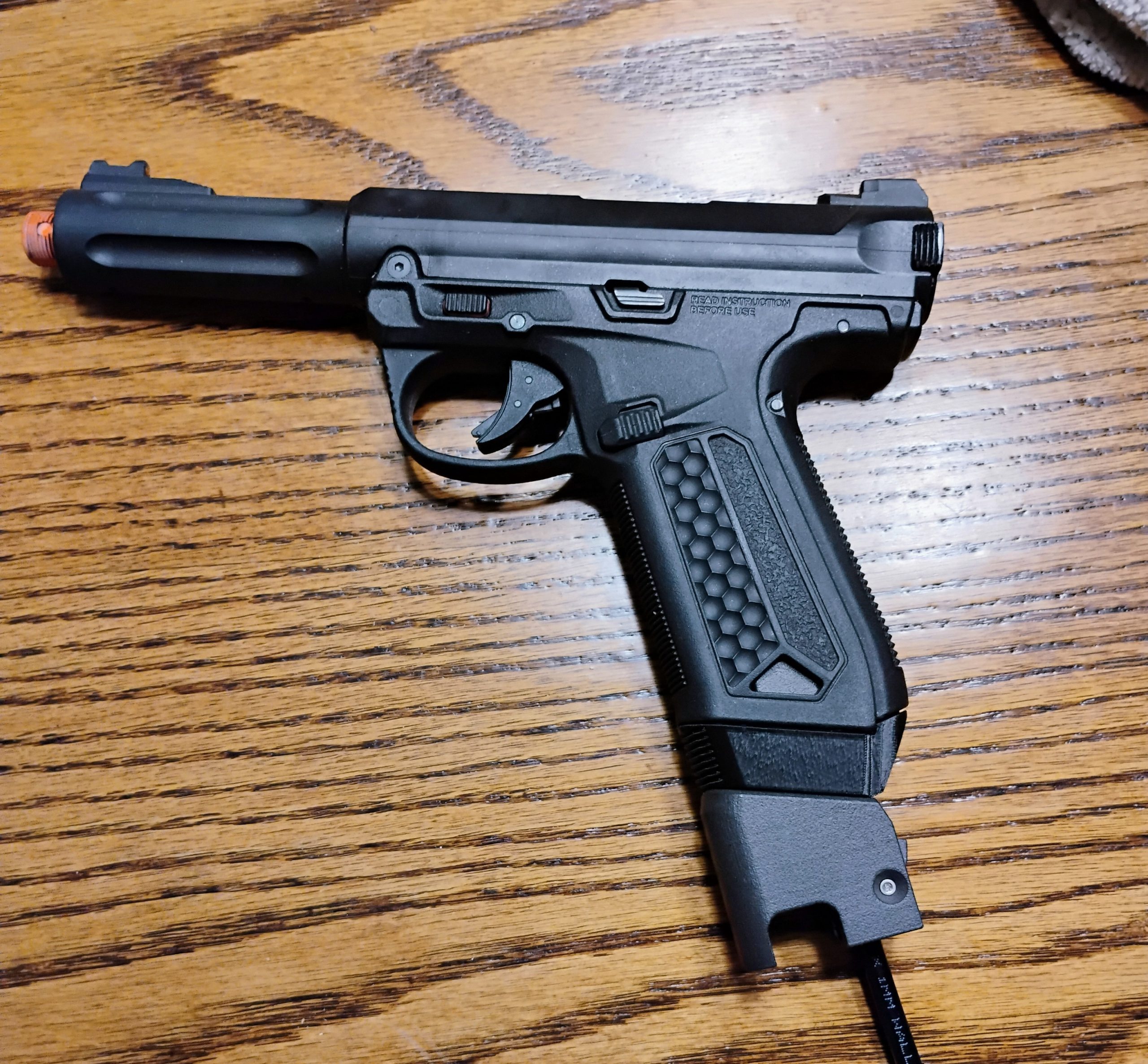 "Yükseltilmiş Kontrol: TAPP GLOCK AAP-01 SHOTSHELL Adaptörü için Ergonomik Kavrama Uzantısı!"