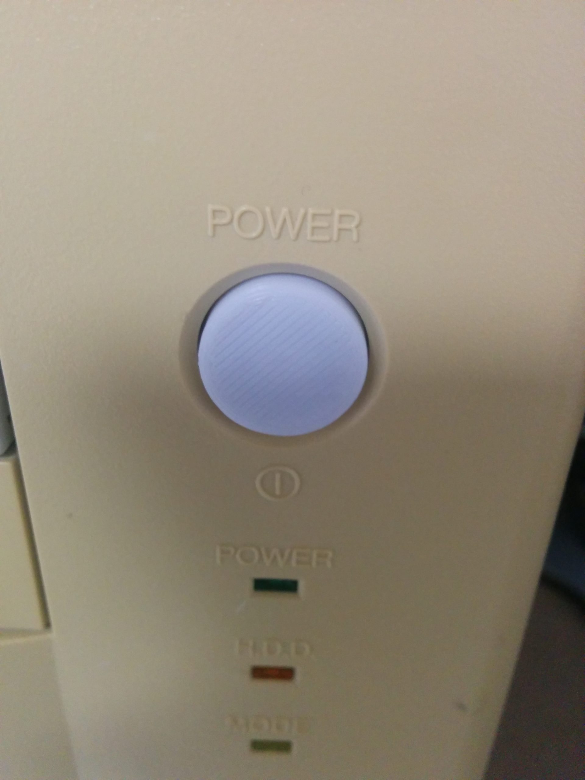 "Retro Chieftec Bej Kılıf Güç Düğmesi – 6900895: Stil ve İşlevselliği Bir Arada!" - Görsel 4