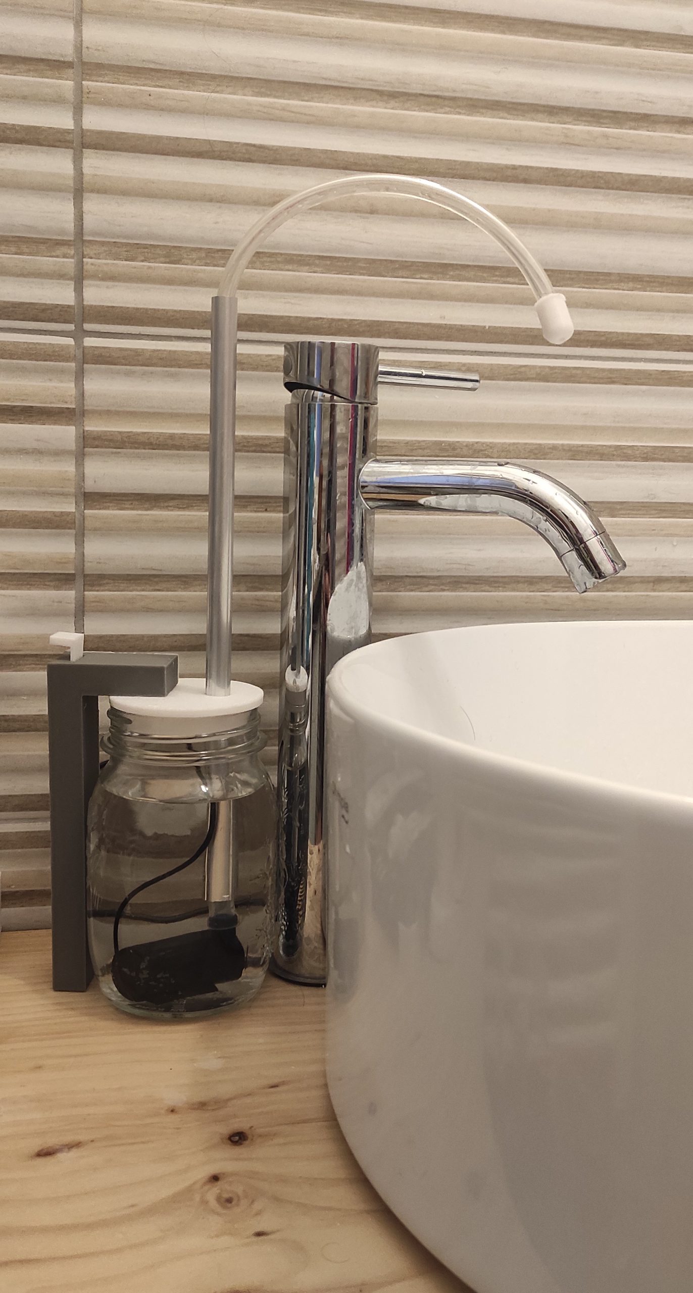 "Ferahlık İçin Burun Temizleyici - 6901171: Tazelenmenin Yeni Yolu!"