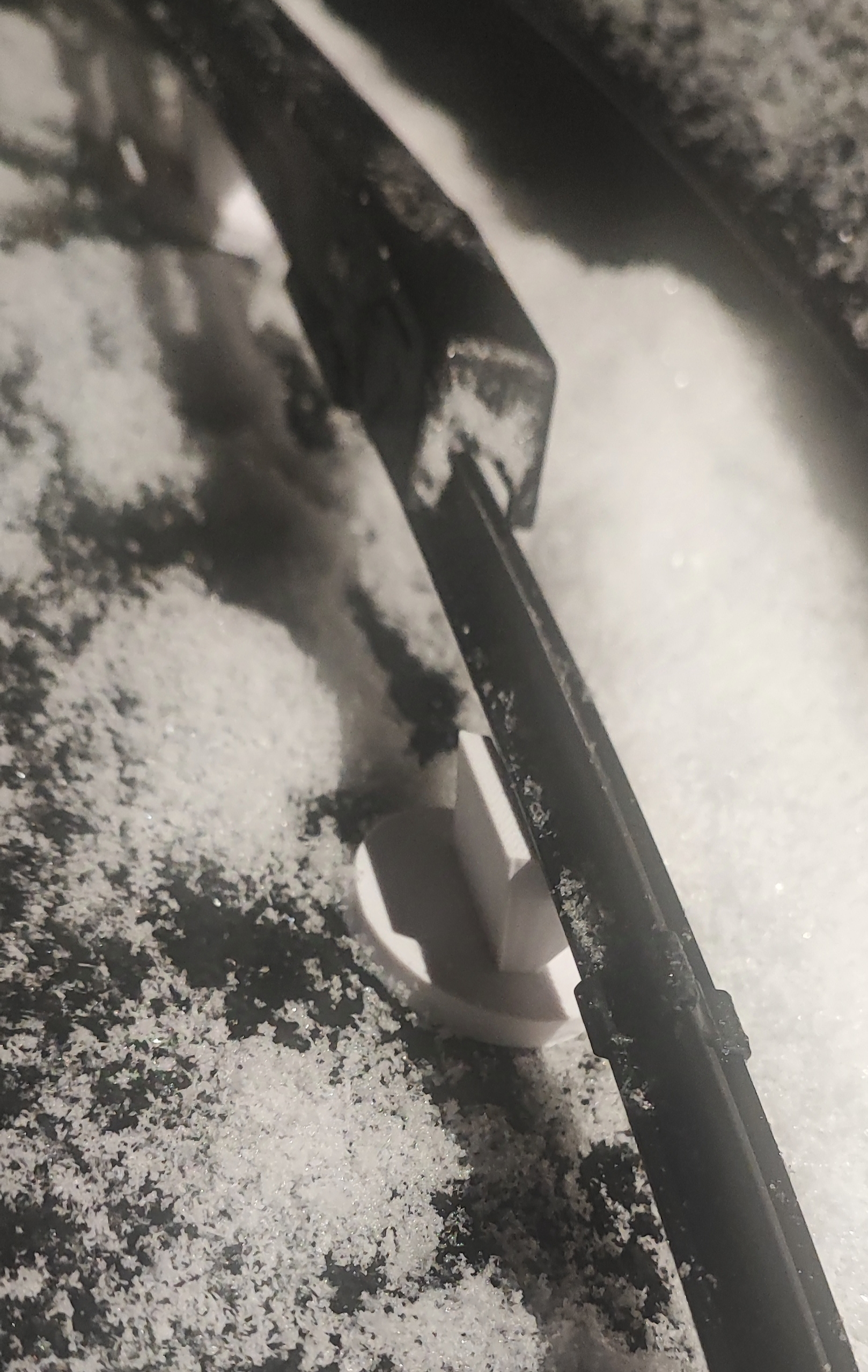 "Özel Tasarım Ön Cam Silecek Asansör Parçası - Model 6901853 ile Güvenli Sürüş Keyfi!"