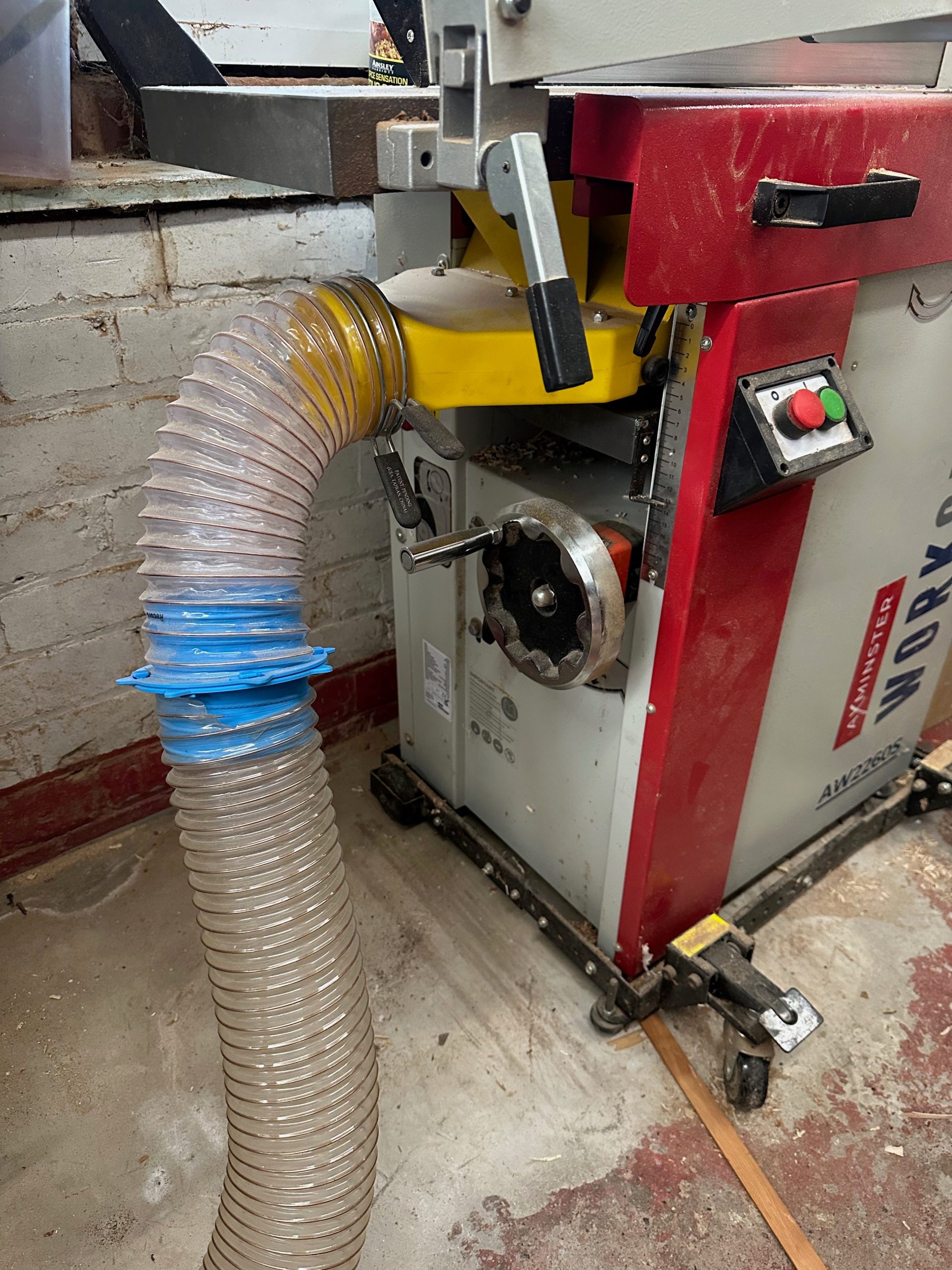 "Hızla Bağlayan Doğa Dostu Ağaç İşleme Tozu Çıkıştırıcı - 100mm 4'lü Hortum Seti"