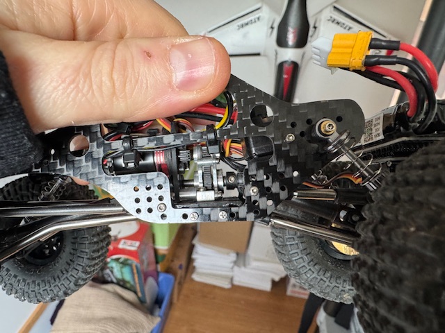 Nod-24 Şanzıman Dlux-6899537 İçin Özel Kayma Plakası: Performansınızı Artırın!